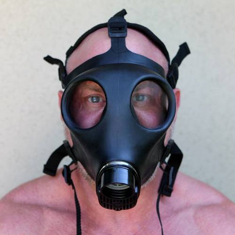 Adjustable Rubber Gas Mask