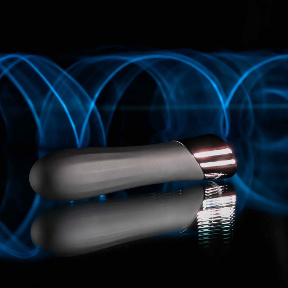 Evolved BACK IN BLACK - Black 11.9 cm USB Rechargeable Bullet - Silk and Sin