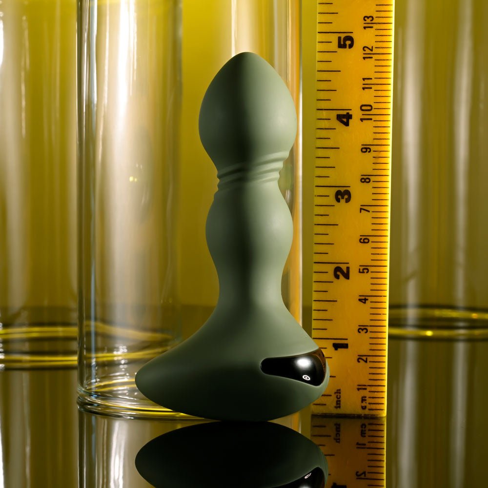Evolved LIEUTENANT - Green 12.2 cm USB Rechargeable Vibrating Butt Plug - Silk and Sin