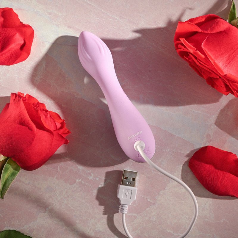Evolved LILAC G - Lilac 11.5 cm USB Rechargeable Mini Vibrator - Silk and Sin