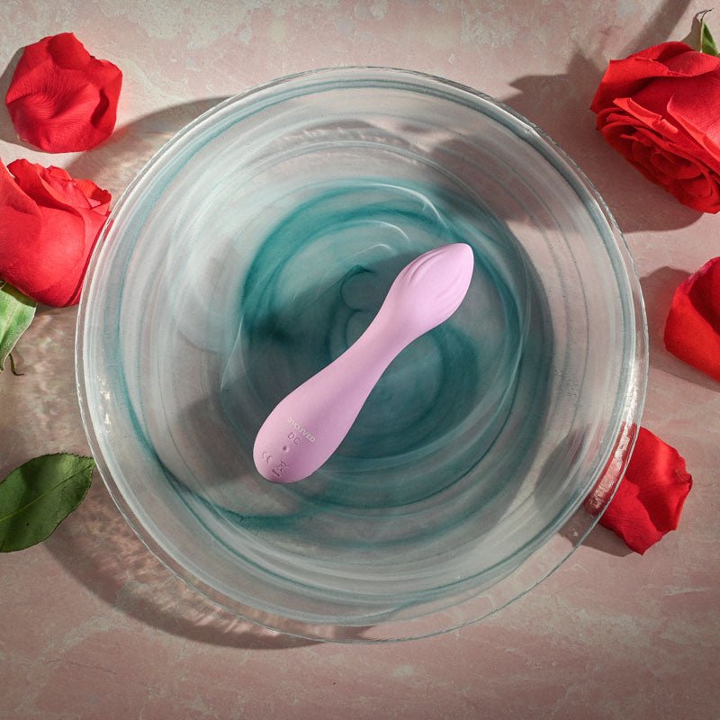 Evolved LILAC G - Lilac 11.5 cm USB Rechargeable Mini Vibrator - Silk and Sin