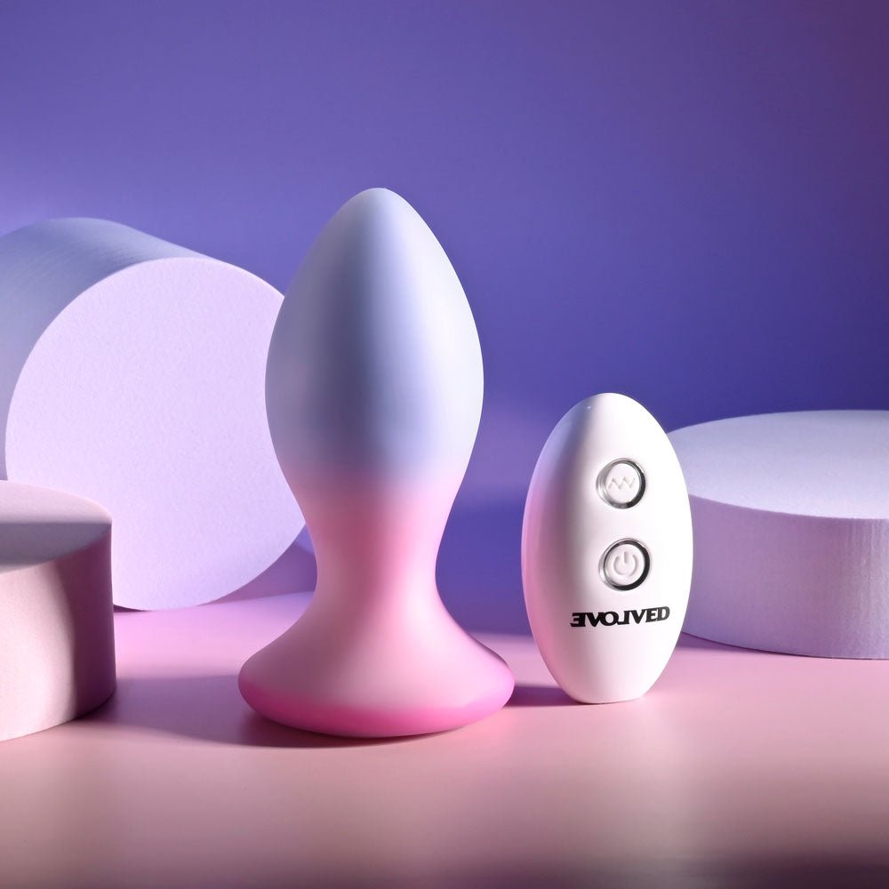 Evolved PARADISE PLUG - Pink/Purple 10.5 cm USB Rechargeable Vibrating Butt Plug with Wireless Remote - Silk and Sin