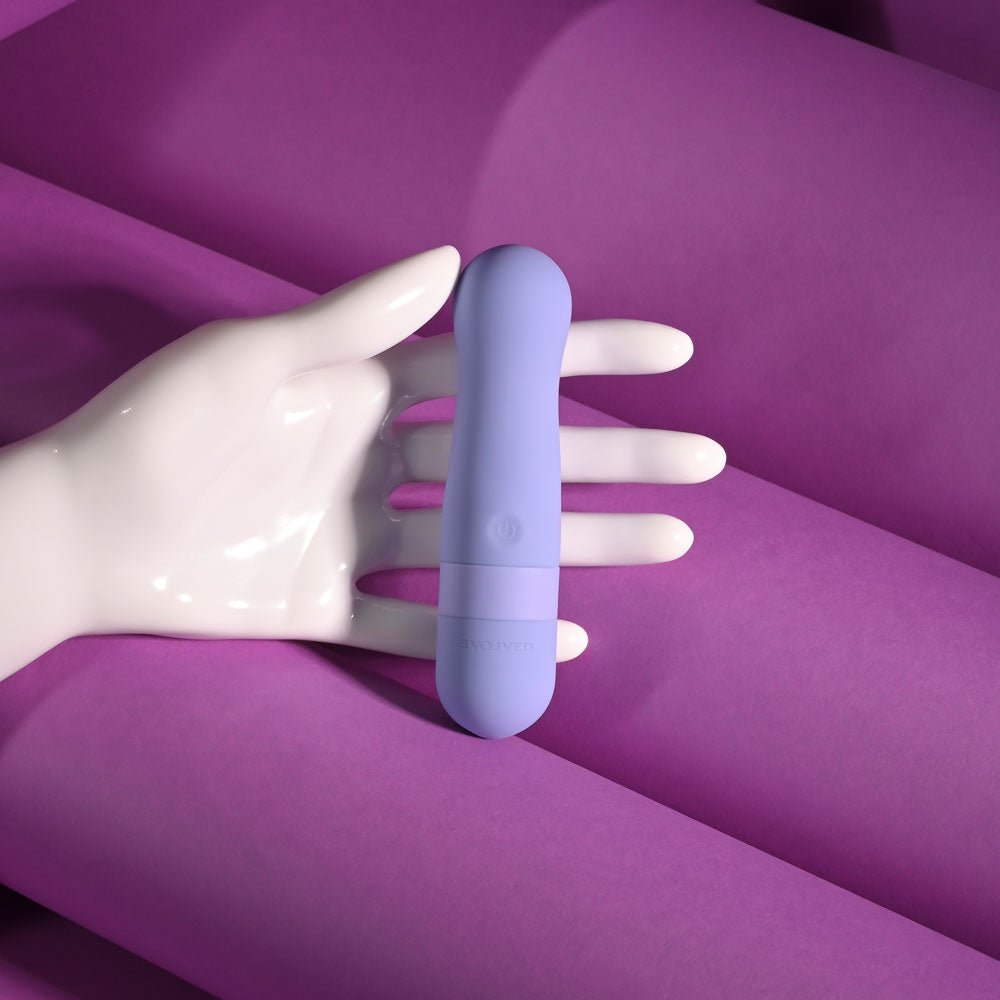 Evolved SQUISHY BULLET - Purple 11 cm USB Rechargeable Bullet - Silk and Sin