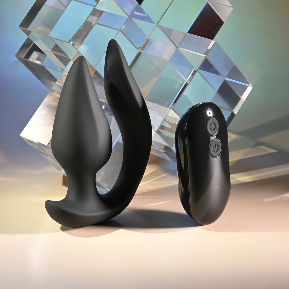 Evolved THE GENIE - Black 11.2 cm USB Rechargeable Vibrating Plug with Wireless Remote - Silk and Sin
