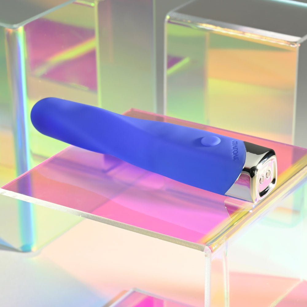Evolved TWISTED TEMPTATION - Blue 12 cm USB Rechargeable Bullet - Silk and Sin