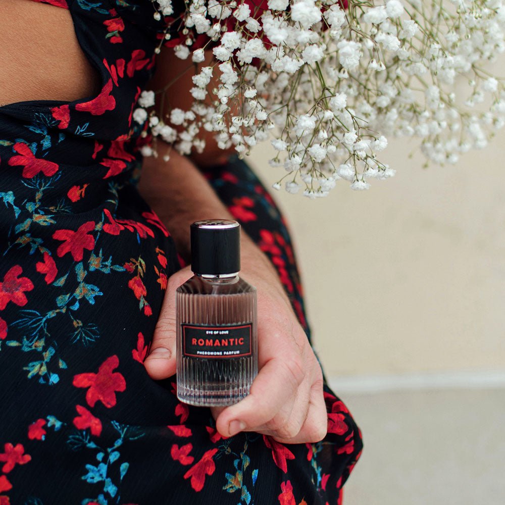 Eye Of Love Romantic Pheromone Cologne - 50 ml - Sandalwood Scented Pheromone Cologne for Men to attract Women - 50 ml Spray - Silk and Sin