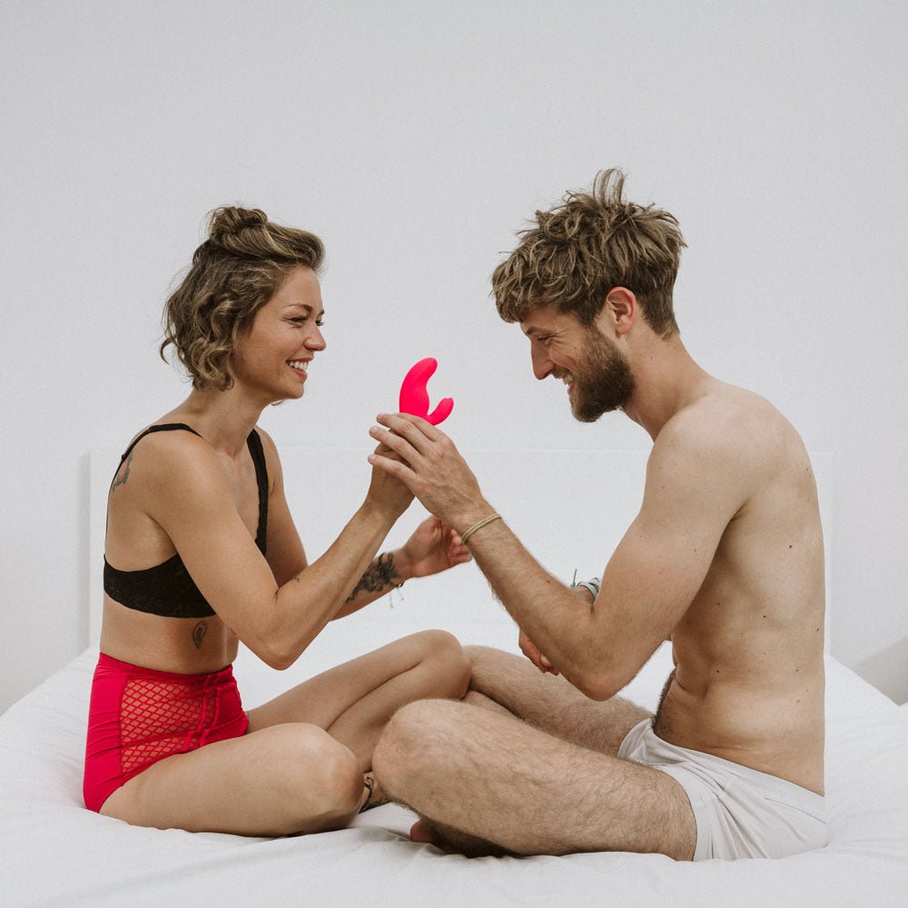 Fun Factory MISS BI pink - Pink 17 cm USB Rechargeable Rabbit Vibrator - Silk and Sin