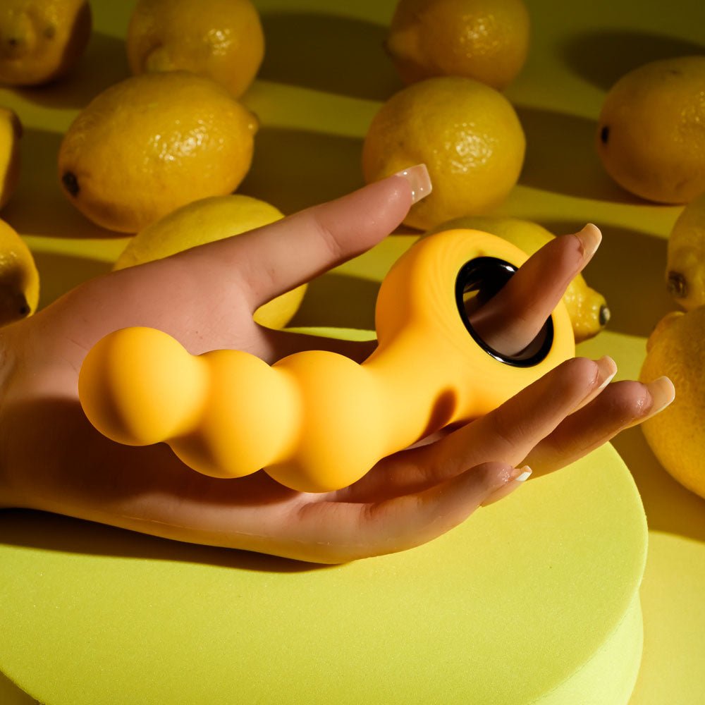 Gender X BUMBLE - Yellow 14.9 cm USB Rechargeable Butt Plug - Silk and Sin