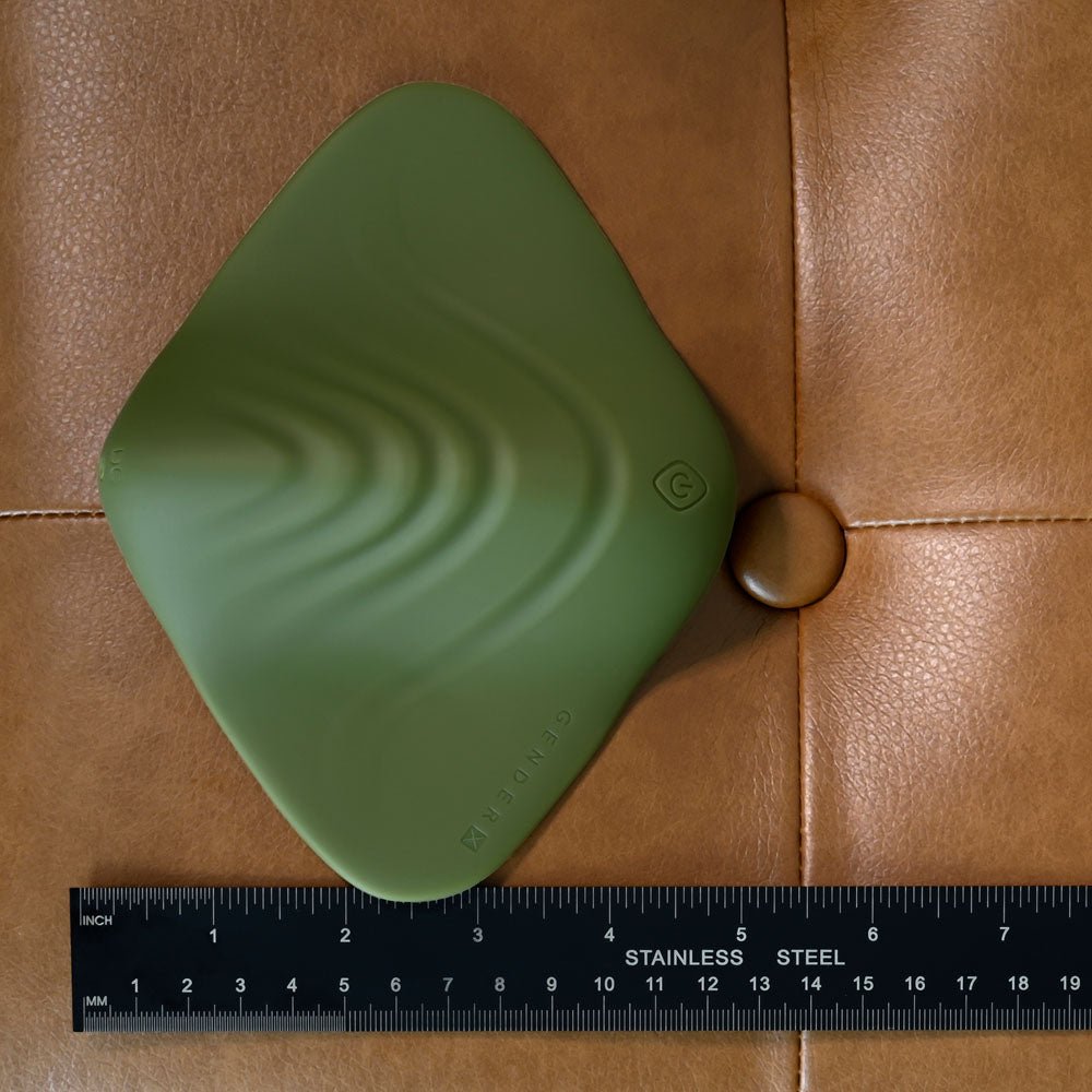 Gender X PLEASURE PAD - Green USB Rechargeable Grinding Pad - Silk and Sin