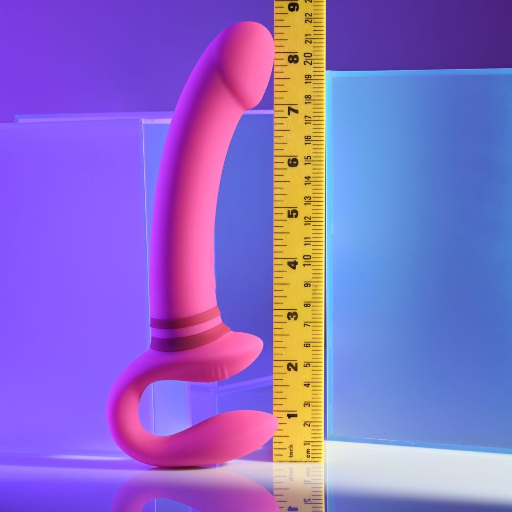Gender X SHARING IS CARING - Pink 21.9 cm USB Rechargeable Strapless Strap-On - Silk and Sin