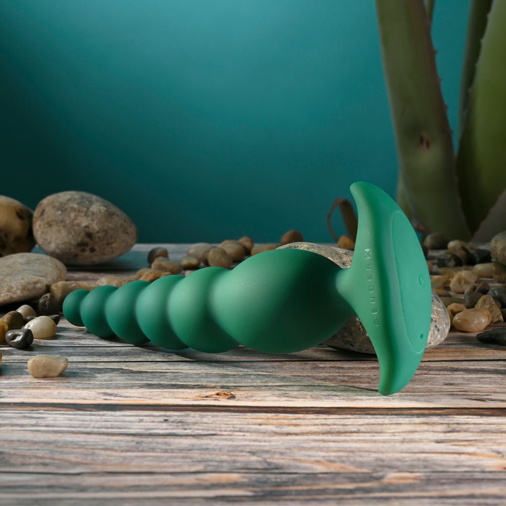 Gender X THE RATTLER - Green 17 cm USB Rechargeable Vibrating and Twirling Anal Plug - Silk and Sin