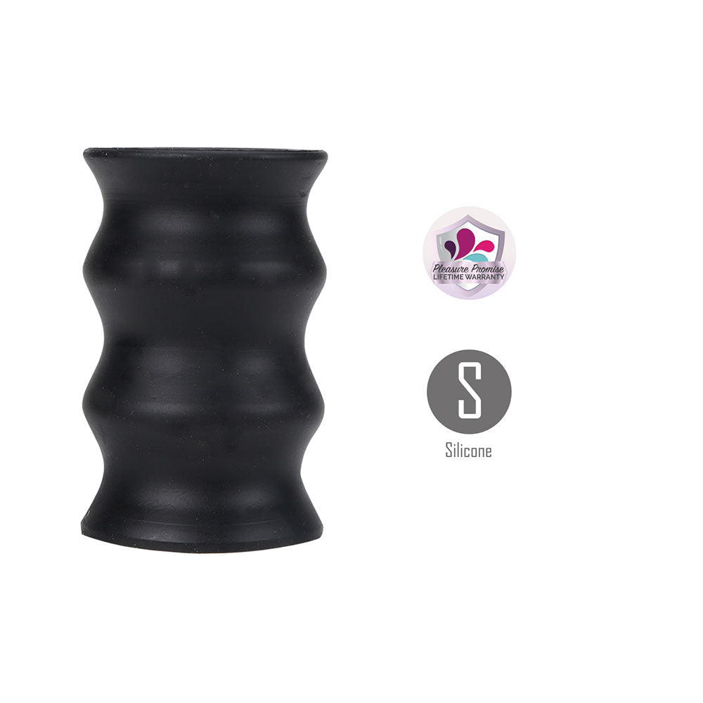 Maia ELI - Black 10 cm Stroker Sleeve - Silk and Sin