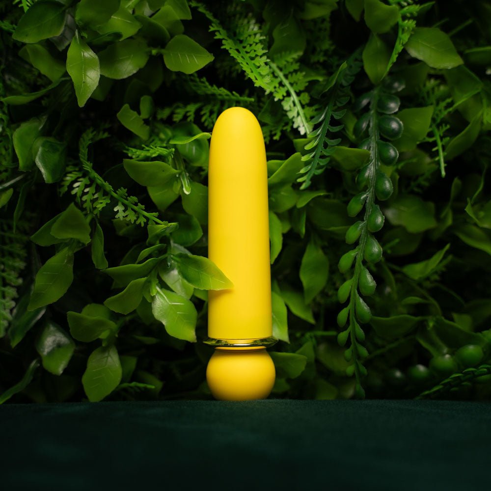 Maia JAGUAR - Yellow - Yellow 10.1 cm USB Rechargeable Bullet - Silk and Sin