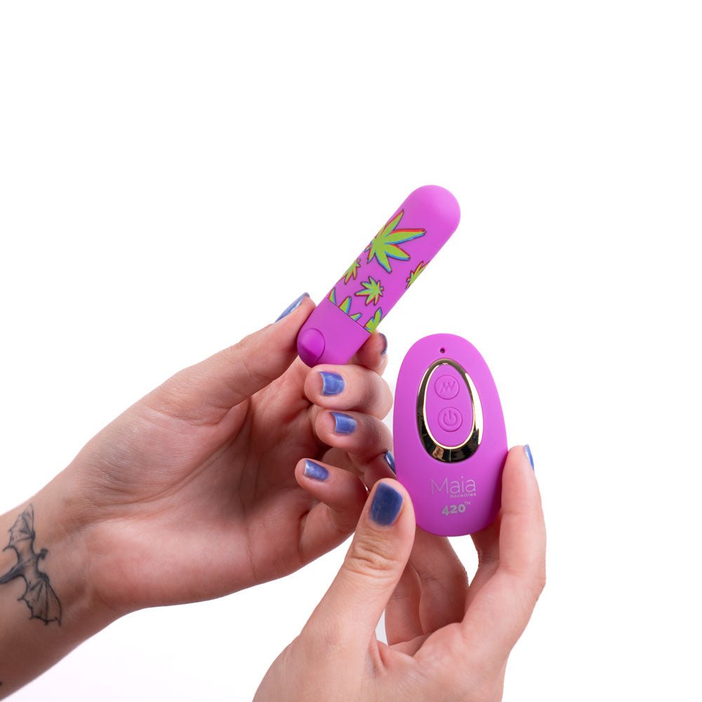 Maia JESSI 420 Remote - Purple 7.6 cm USB Rechargeable Bullet with Wireless Remote - silkandsin
