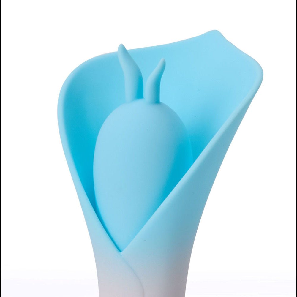Maia MINA - Blue - Blue/Pink USB Rechargeable Fluttering Flower Stimulator - Silk and Sin