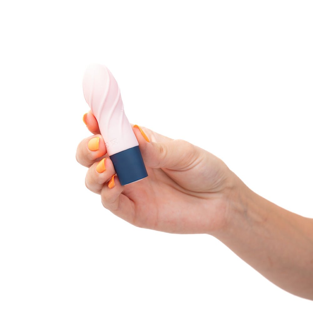 Maia POPPI - Light Pink 8.9 cm USB Rechargeable Bullet - Silk and Sin
