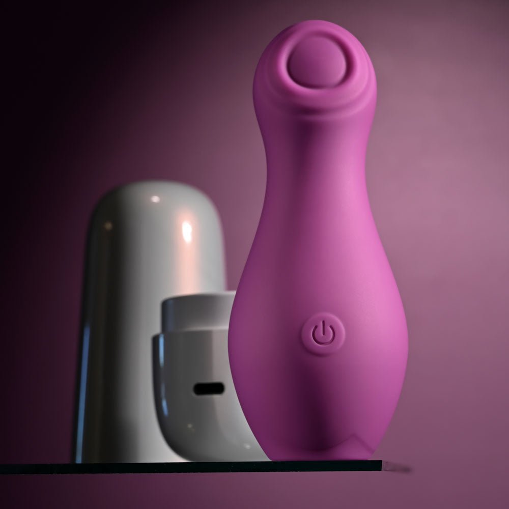 Playboy Pleasure THE JET SET - TAPPING - Purple 10.2 cm Tapping Stimulator with Charging Case - silkandsin