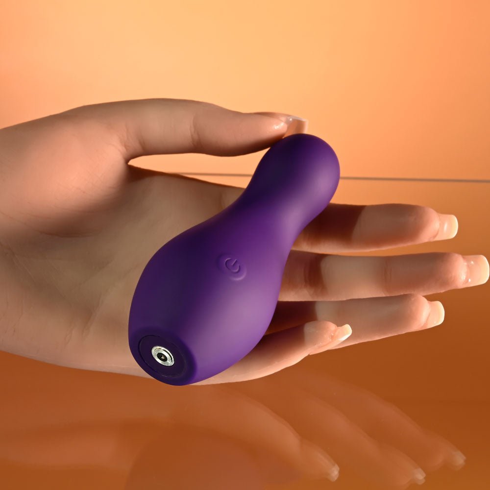 Playboy Pleasure THE JET SET - VIBRATOR - Purple 10.2 cm Vibrator with Self Charging Case - silkandsin