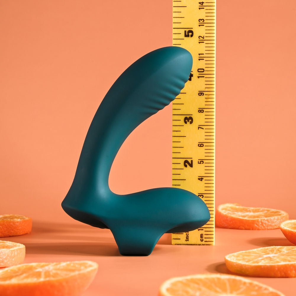 Playboy Pleasure WRAPPED AROUND YOUR FINGER - Green USB Rechargeable Finger Stimulator - silkandsin