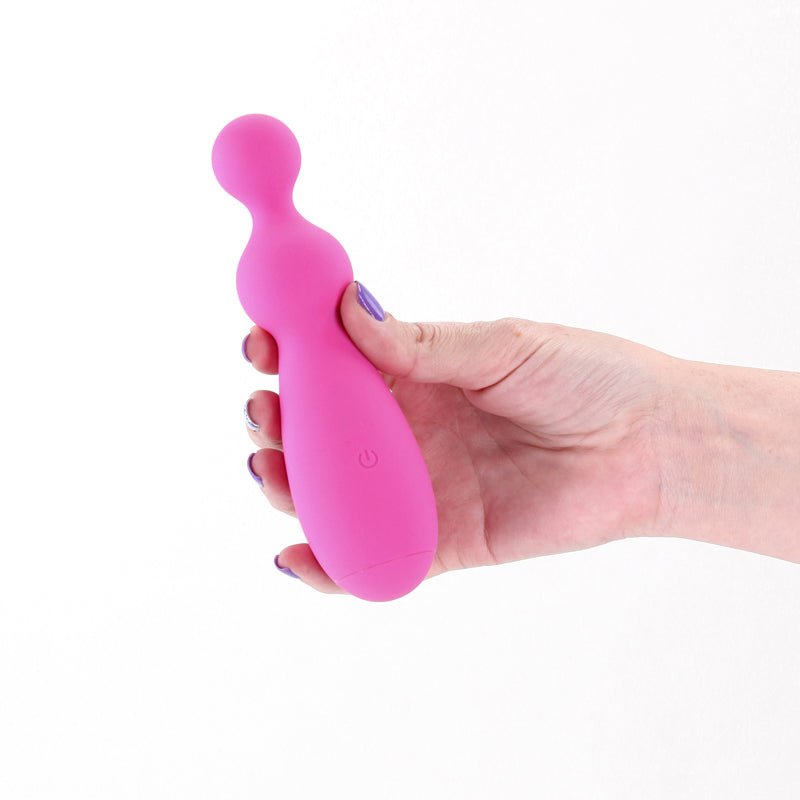 Pretty in Pink Petal - Pink - Pink 15.5 cm USB Rechargeable Vibrator - Silk and Sin
