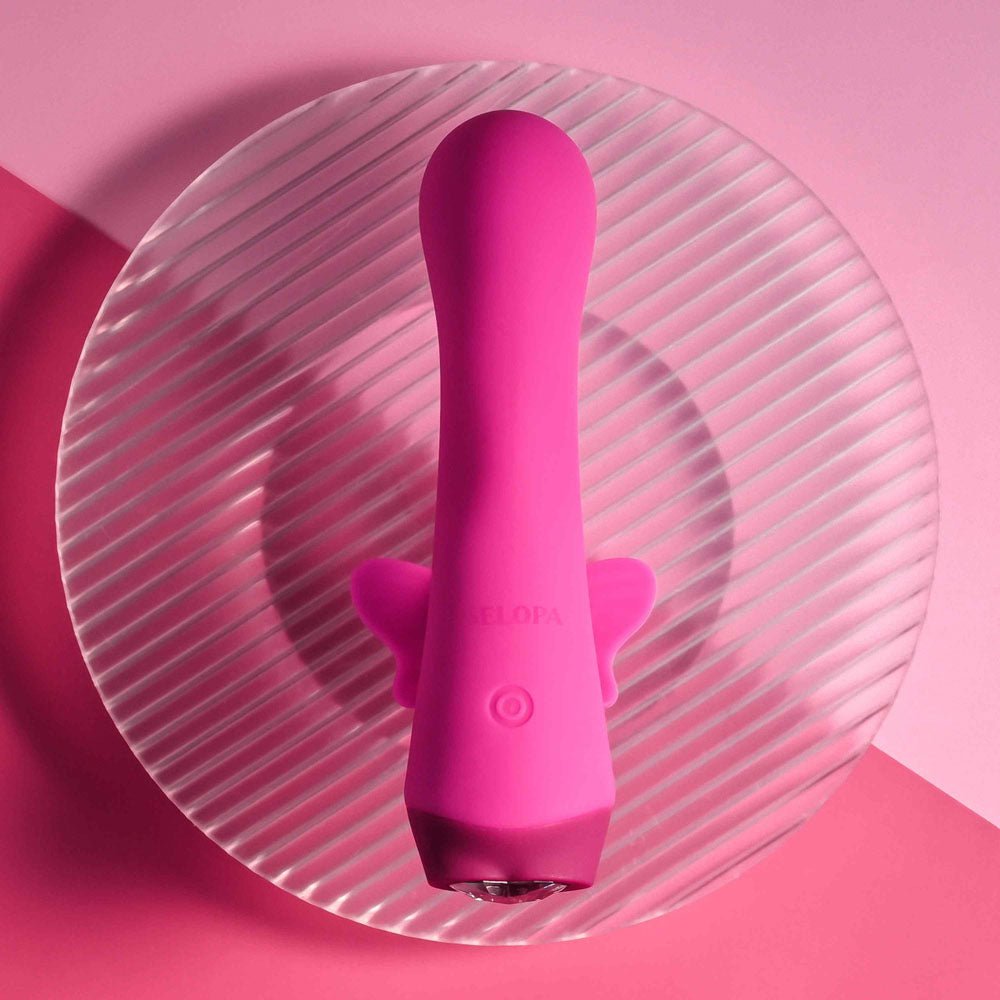 Selopa BUTTERFLY LOVE - Pink 13.8 cm USB Rechargeable Butterfly Vibrator - silkandsin