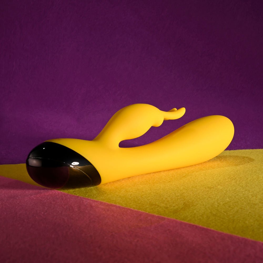 Selopa BUZZZ BUNNY - Yellow 19.7 cm USB Rechargeable Rabbit Vibrator - silkandsin