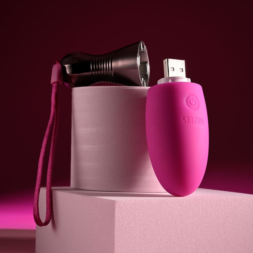 Selopa COMPANION - Pink 11.9 cm USB Rechargeable Vibrating Egg - silkandsin