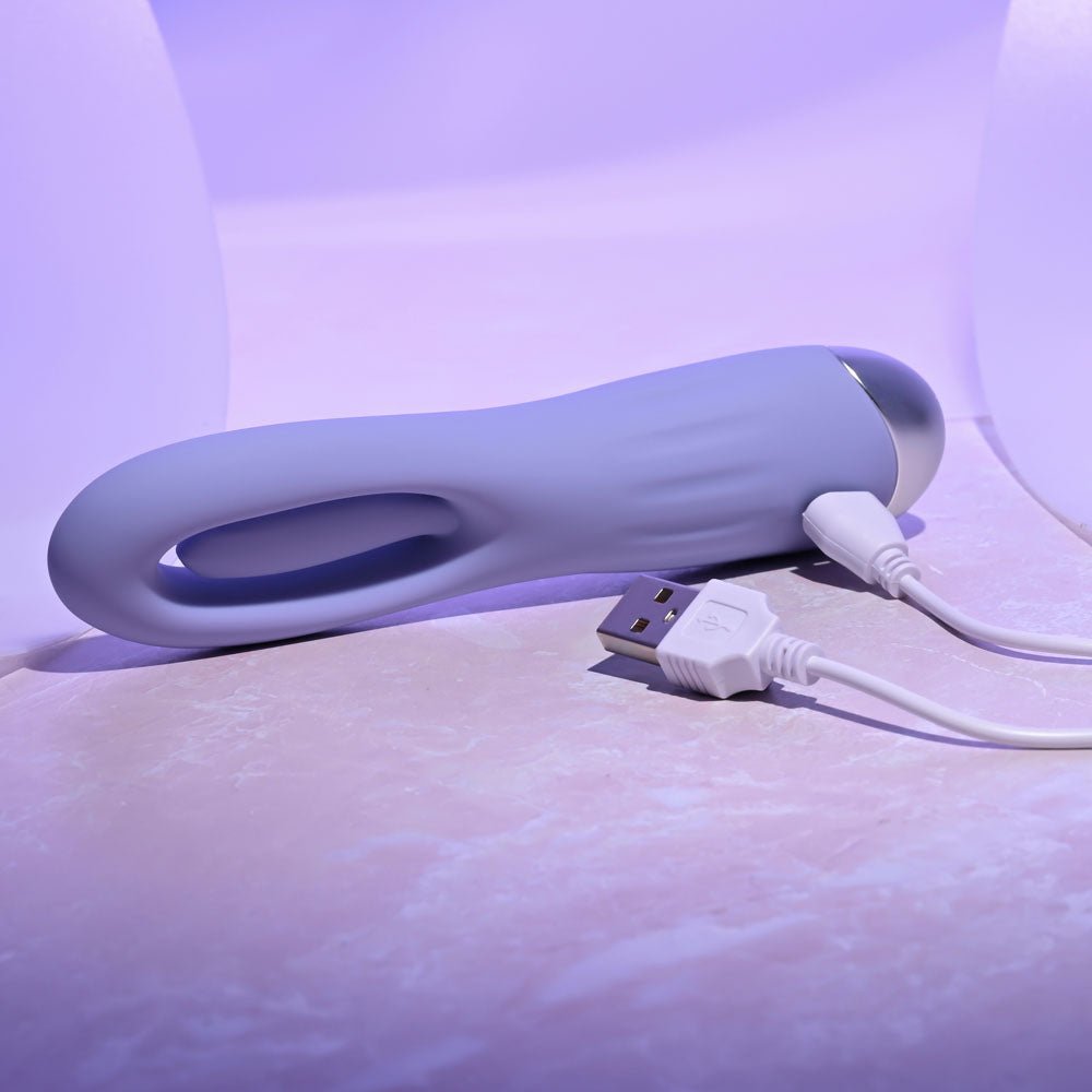 Selopa IN A FLAP - Purple 15 cm USB Rechargeable Flicking Stimulator - silkandsin