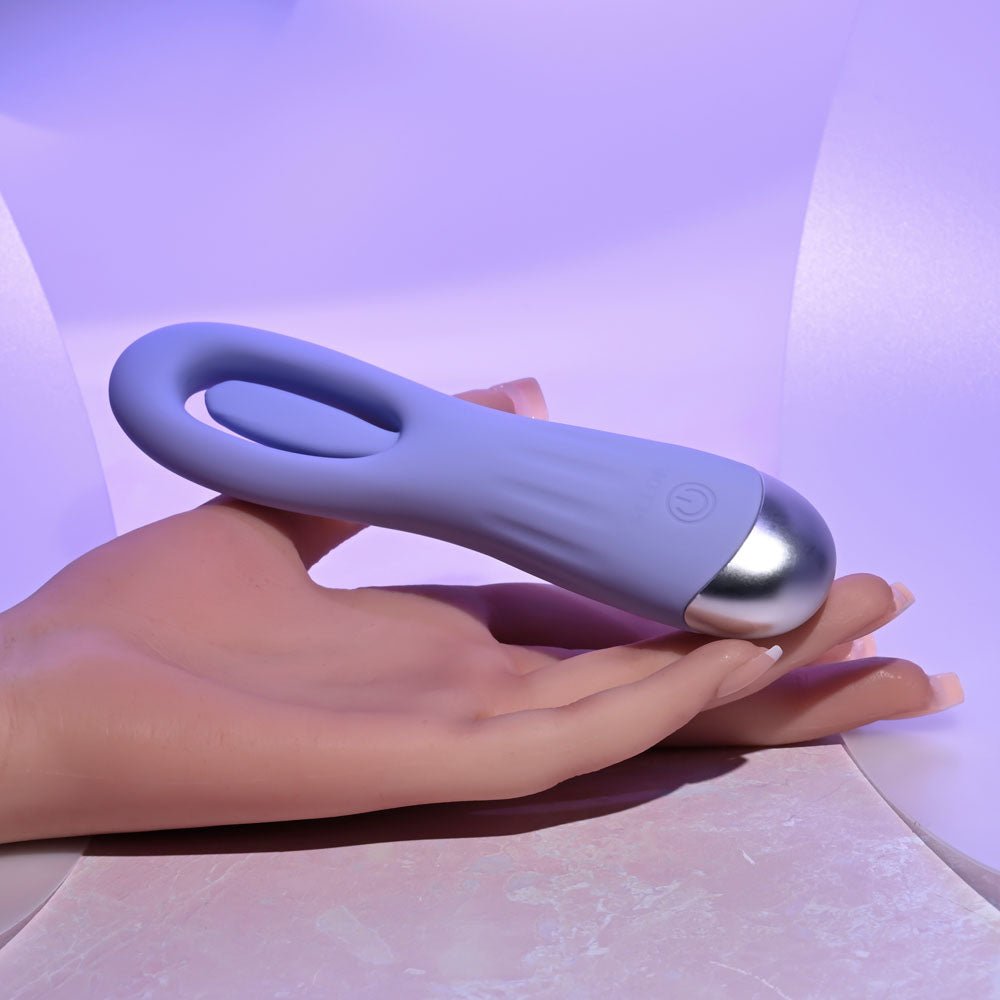 Selopa IN A FLAP - Purple 15 cm USB Rechargeable Flicking Stimulator - silkandsin