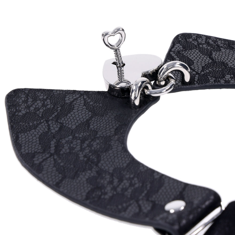 Sex & Mischief Heartbound Lace Day Collar - Black Submission Collar - silkandsin