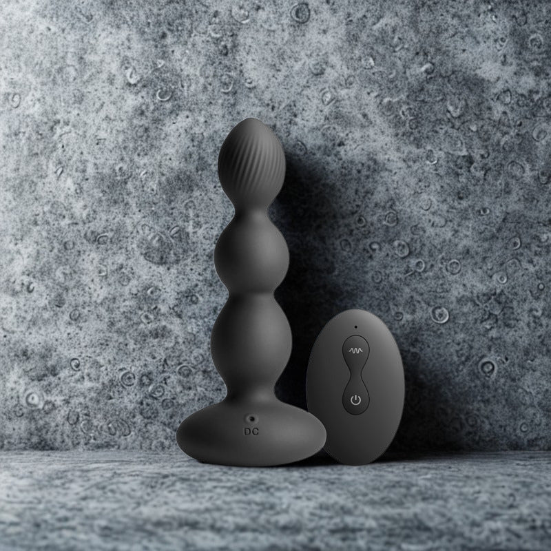 Renegade Valor - Black - Black 13.7 cm USB Rechargeable Vibrating Anal Beads with Wireless Remote