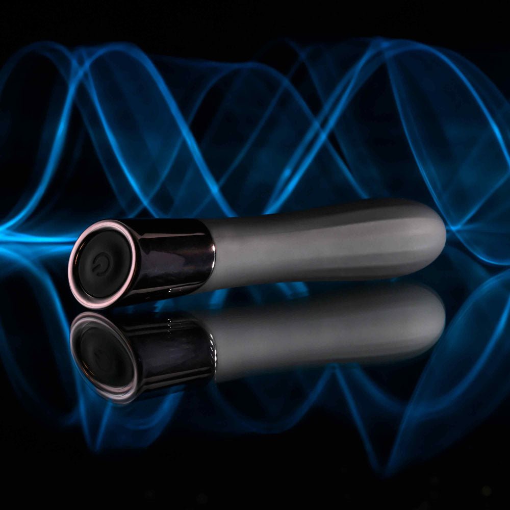 Evolved BACK IN BLACK - Black 11.9 cm USB Rechargeable Bullet - Silk and Sin