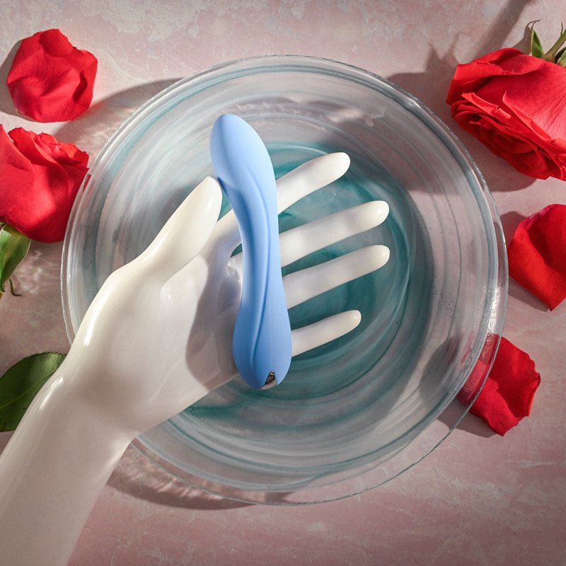 Evolved BLUE CRUSH - Blue 12 cm USB Rechargeable Mini Vibrator - Silk and Sin