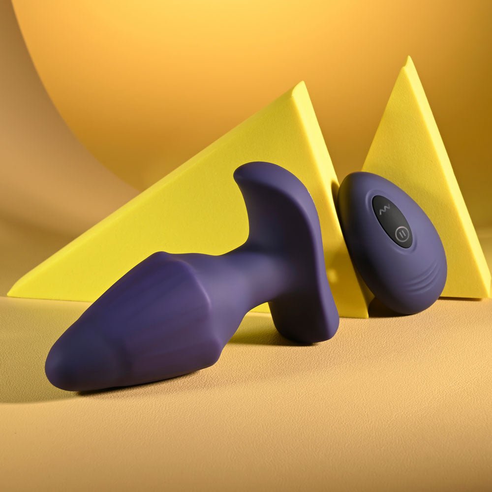 Evolved STARBURST - Purple 10.1 cm USB Rechargeable Vibrating Butt Plug with Wireless Remote - Silk and Sin