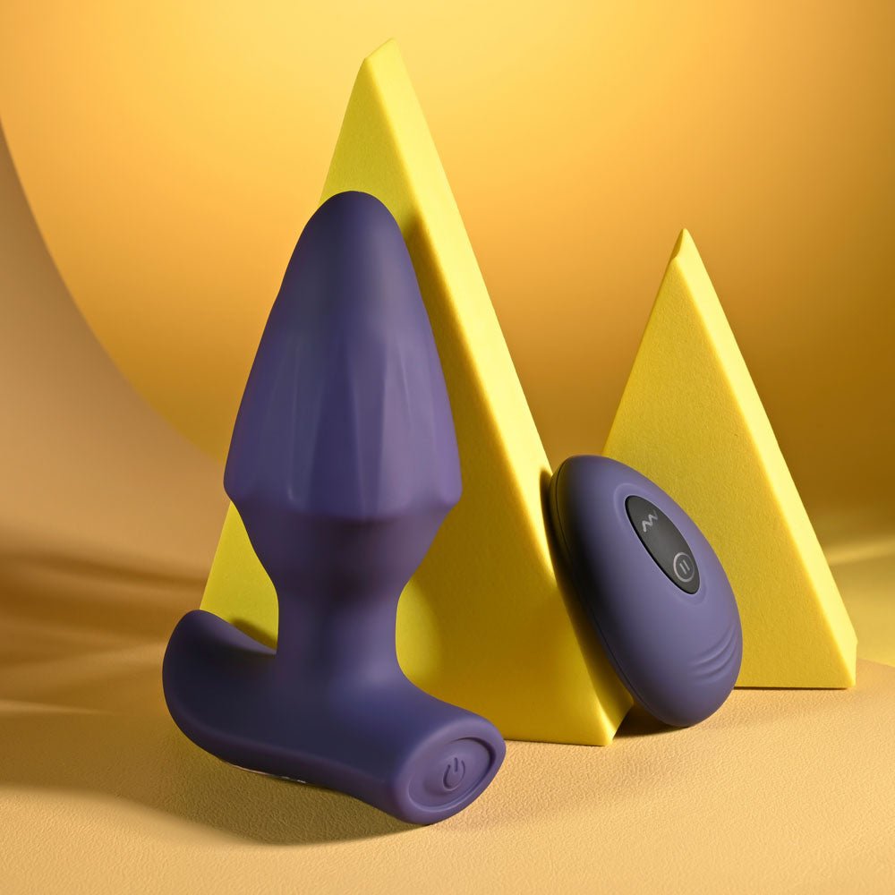 Evolved STARBURST - Purple 10.1 cm USB Rechargeable Vibrating Butt Plug with Wireless Remote - Silk and Sin