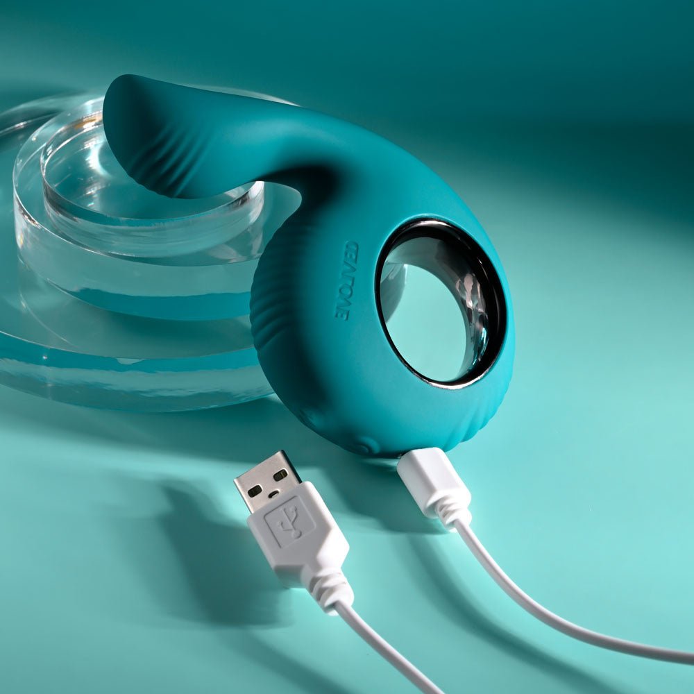 Evolved THUMBS UP - Green USB Rechargeable Stimulator - Silk and Sin