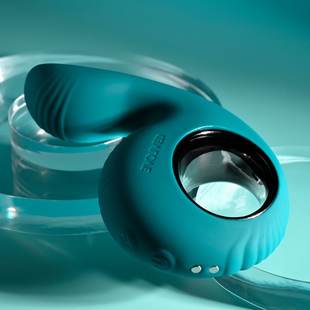 Evolved THUMBS UP - Green USB Rechargeable Stimulator - Silk and Sin
