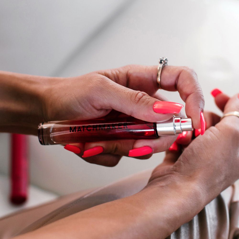 Eye of Love Matchmaker Red Diamond LGTBQ - 10 ml - Pheromone Parfum for Women to attract Women - 10 ml Spray - Silk and Sin