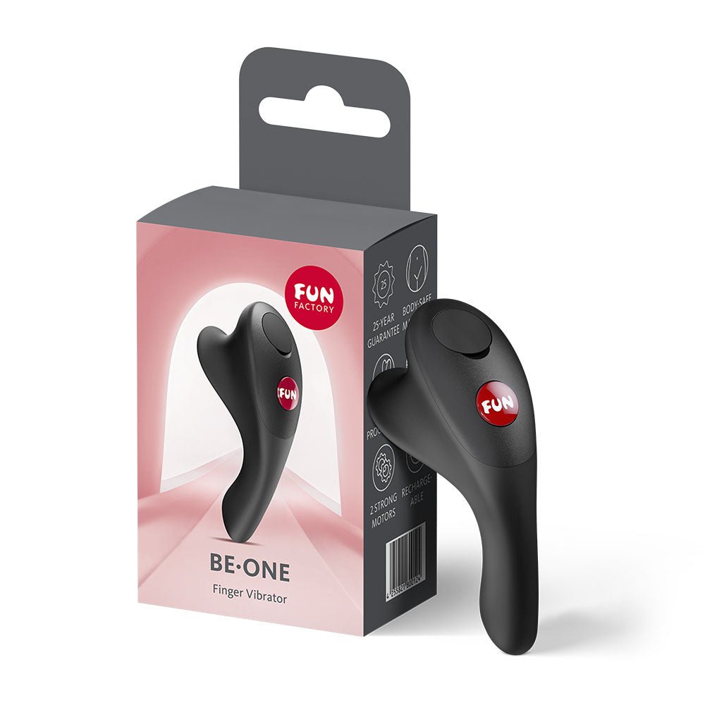 Fun Factory BE-ONE Black - Black USB-C Rechargeable Finger Stimulator - Silk and Sin