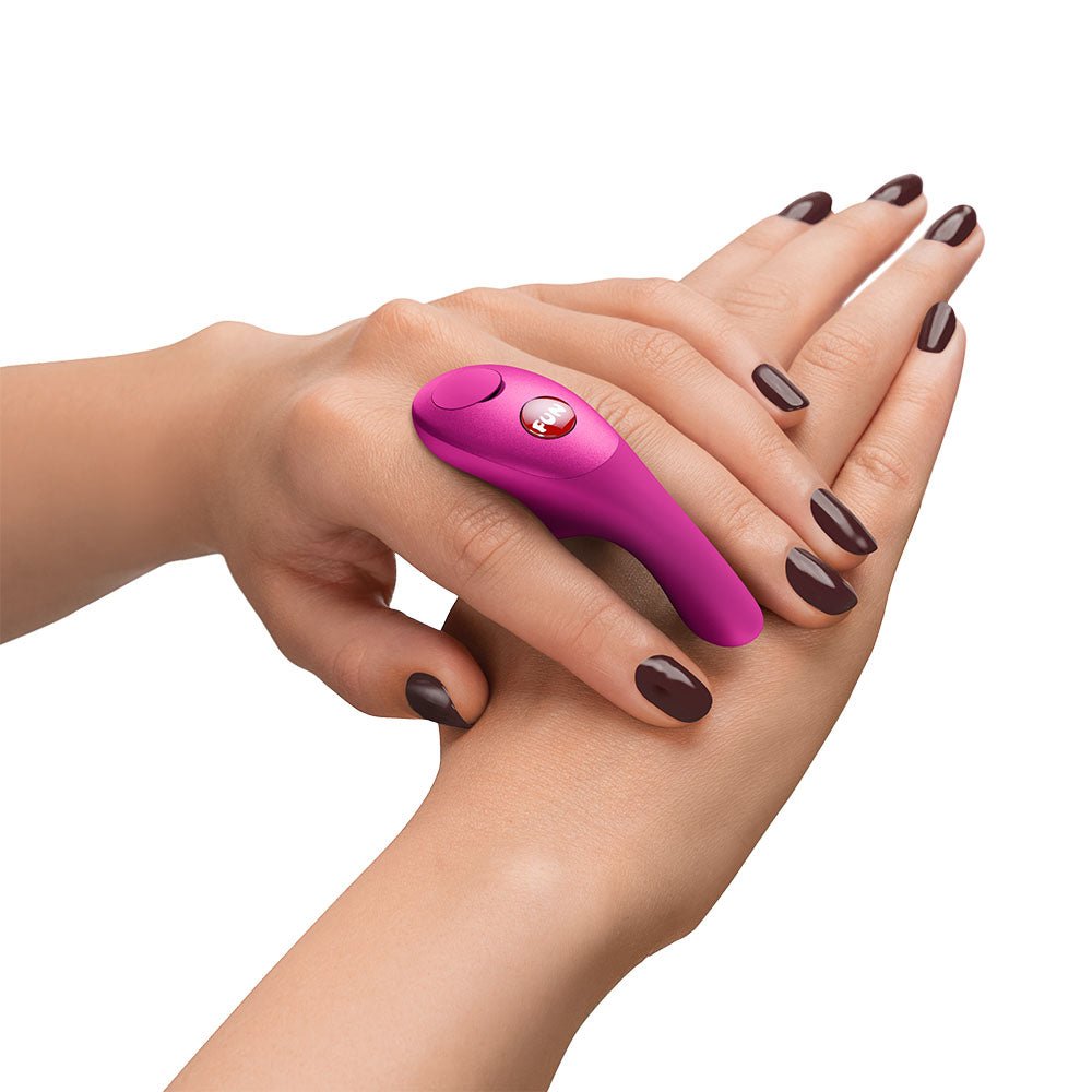 Fun Factory BE-ONE Magenta - Magenta USB-C Rechargeable Finger Stimulator - Silk and Sin