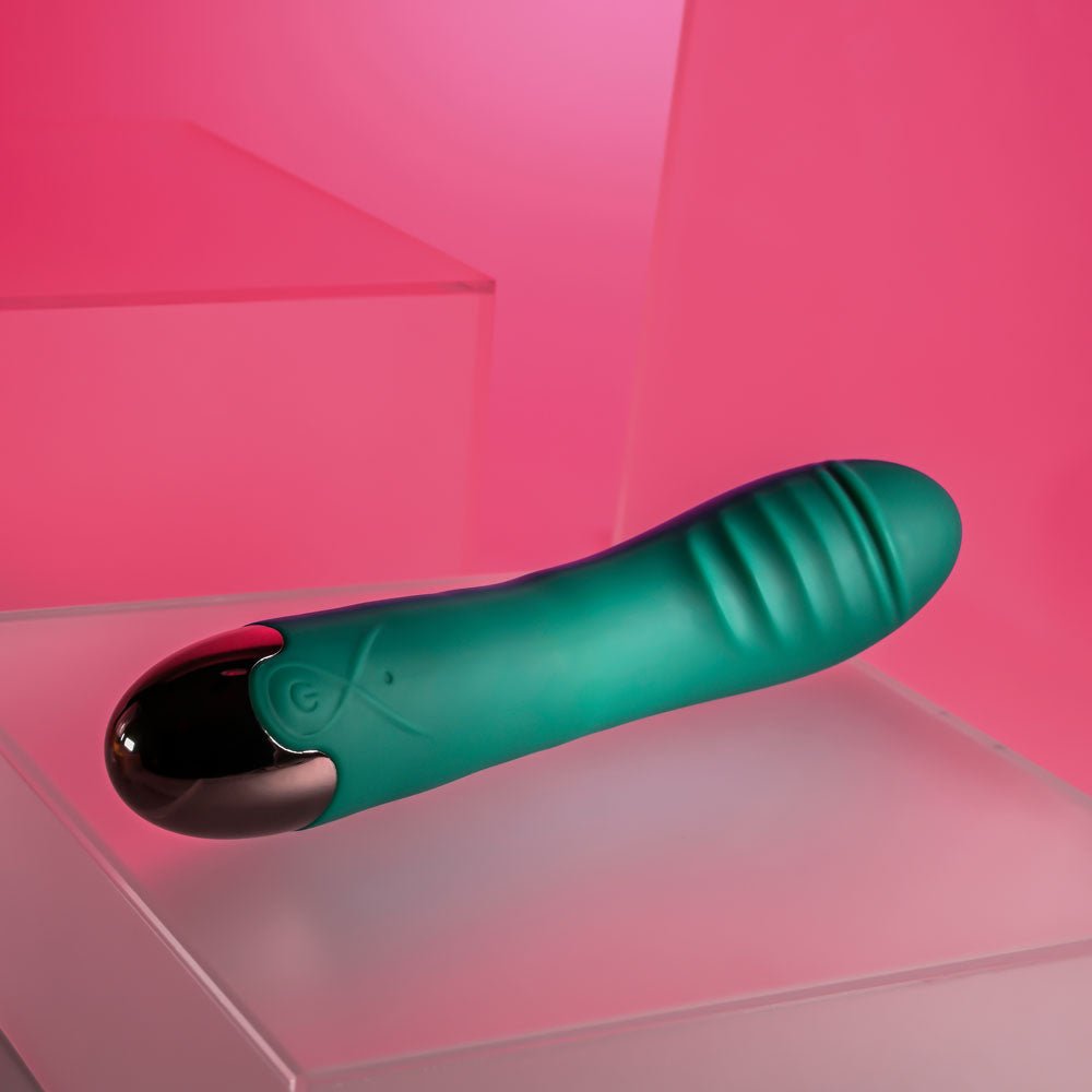 Gender X PIROUETTE - Green 20.6 cm USB Rechargeable Vibrator - Silk and Sin