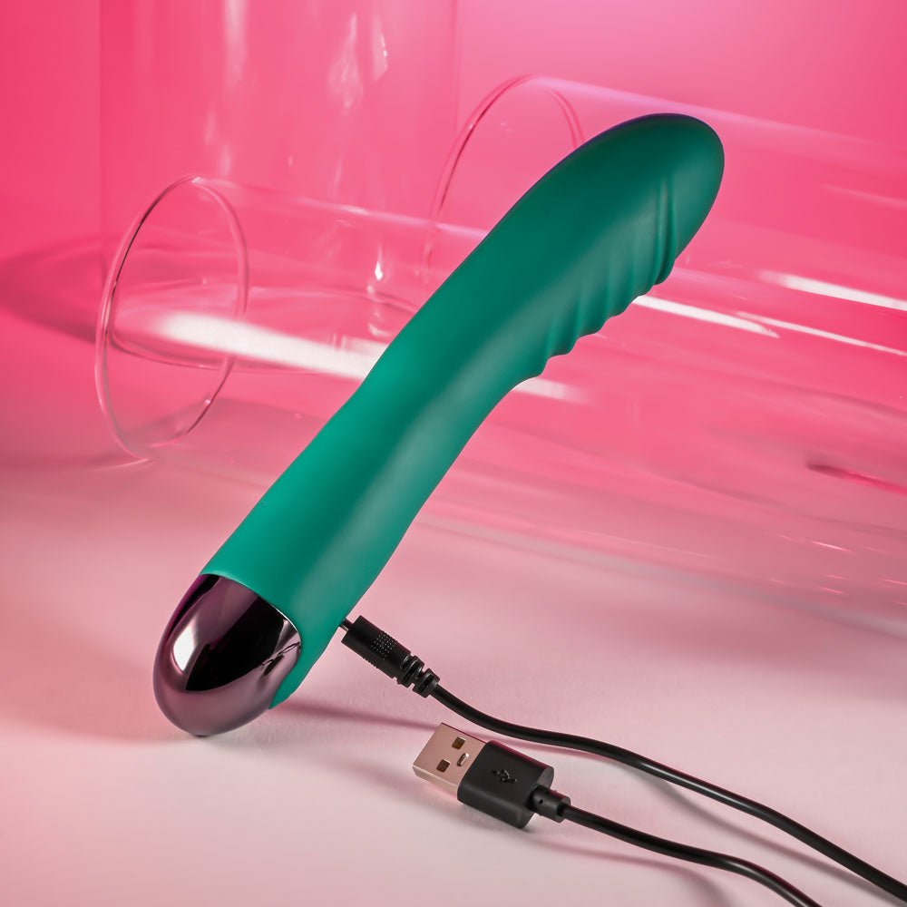 Gender X PIROUETTE - Green 20.6 cm USB Rechargeable Vibrator - Silk and Sin