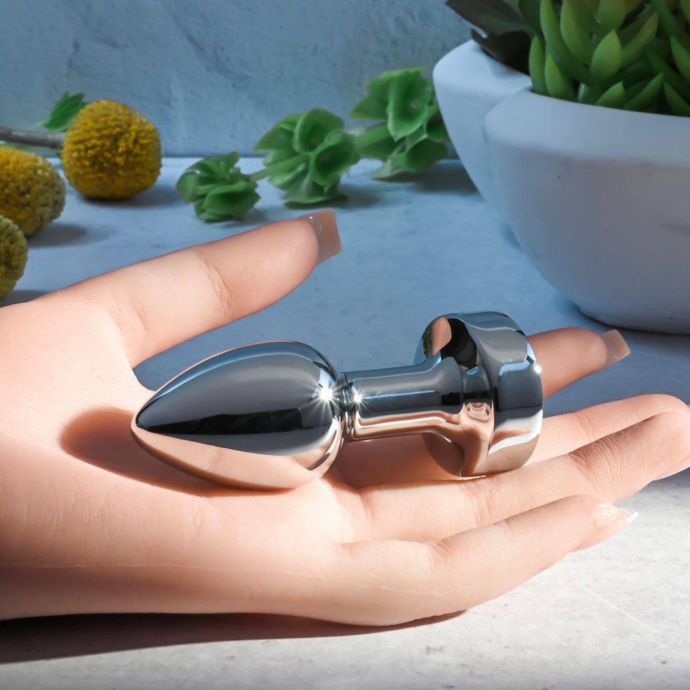 Gender X ROCKIN METAL PLUG MINI - Chrome 7.8 cm USB Rechargeable Vibrating Mini Butt Plug - Silk and Sin