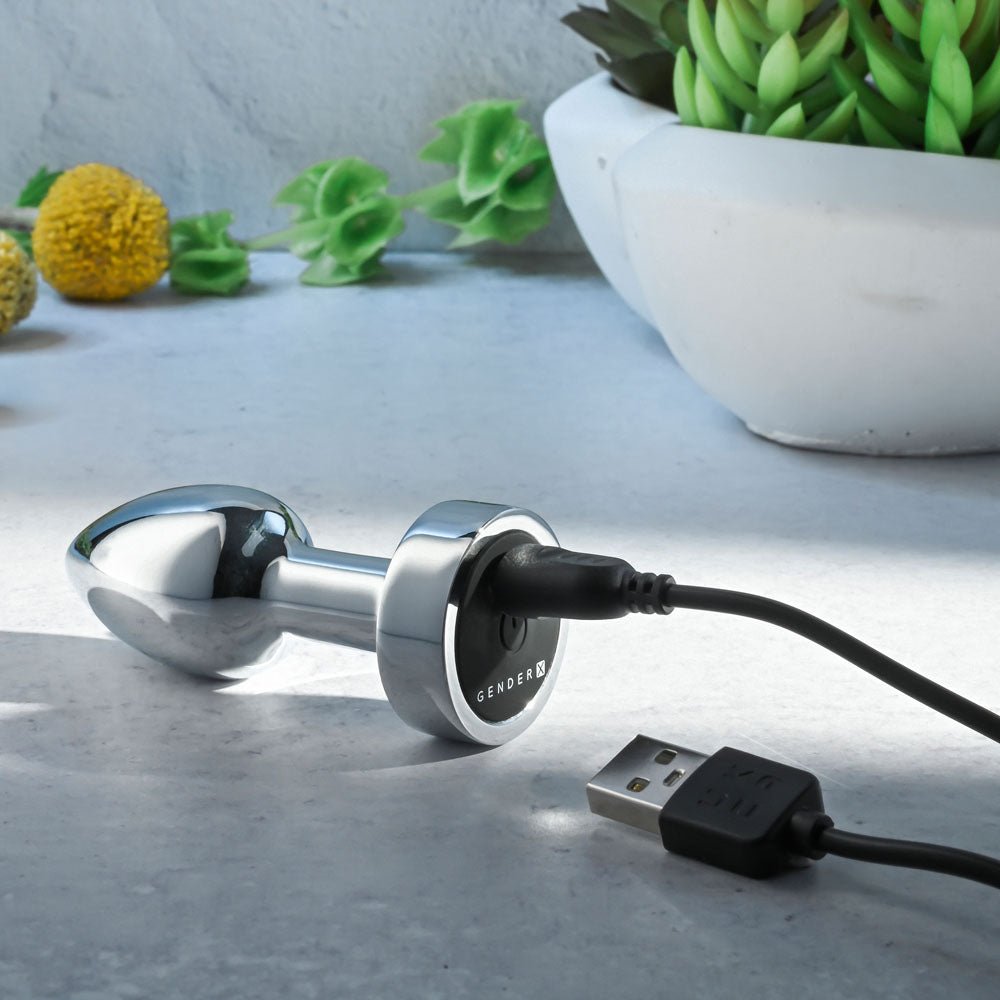 Gender X ROCKIN METAL PLUG MINI - Chrome 7.8 cm USB Rechargeable Vibrating Mini Butt Plug - Silk and Sin