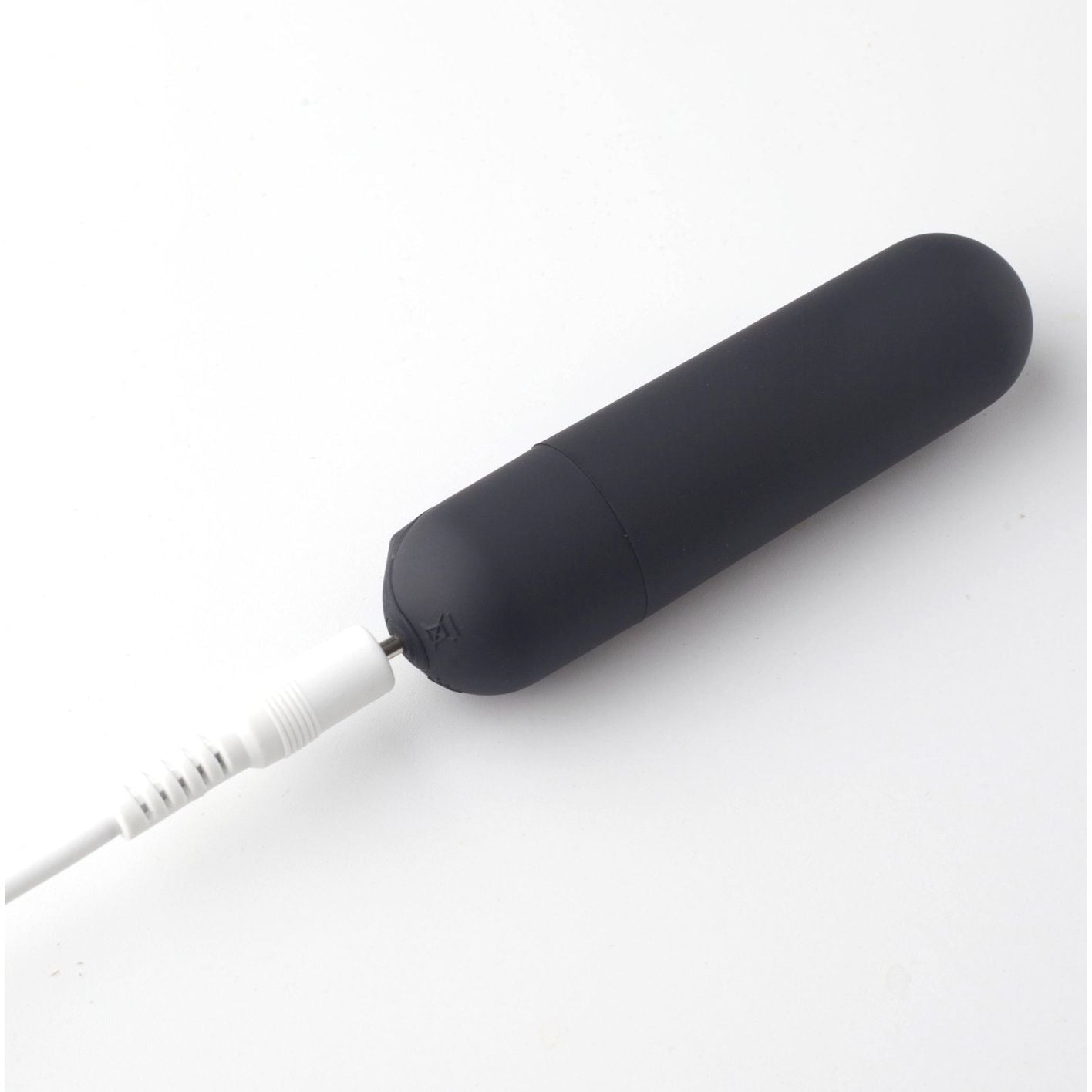 Maia Cody - Black 12.4 cm USB Rechargeable Butt Plug - Silk and Sin
