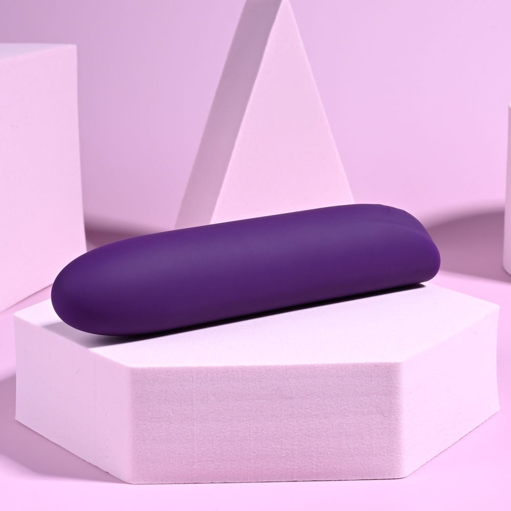 Playboy Pleasure ONE & ONLY - Purple 12 cm USB Rechargeable Bullet - silkandsin