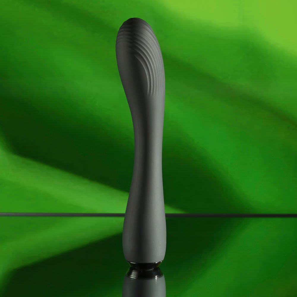 Selopa MIDNIGHT MAGIC - Black 20.2 cm USB Rechargeable Vibrator - silkandsin