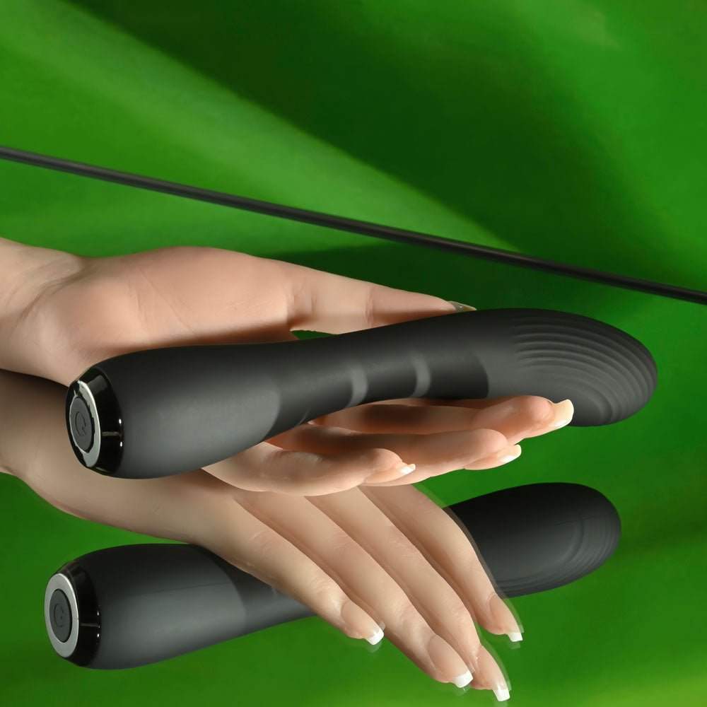 Selopa MIDNIGHT MAGIC - Black 20.2 cm USB Rechargeable Vibrator - silkandsin