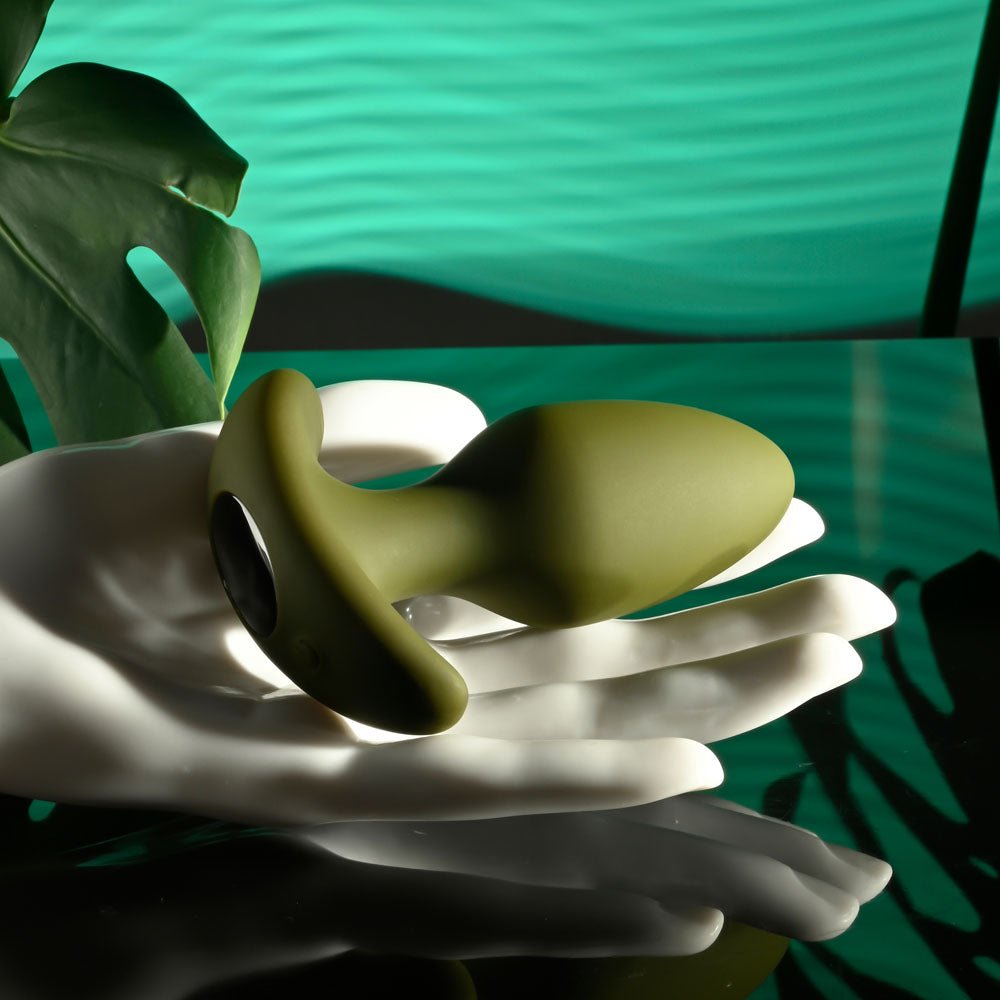 Selopa THE COLONEL - Green 10.1 cm USB Rechargeable Vibrating Butt Plug with Wireless Remote - silkandsin