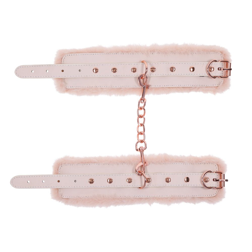 Sex & Mischief Peaches n CreaMe Fur Handcuffs - Peach Restraints - silkandsin